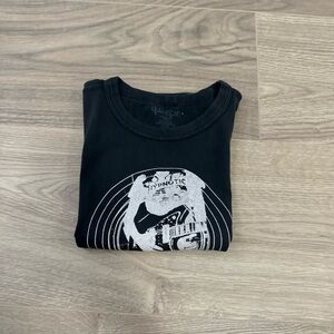 Brandy Melville graphic tee